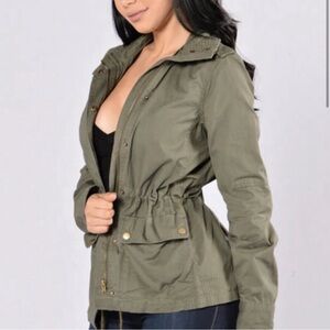 Love Tree Women’s Olive Green Army Jacket Size Medium